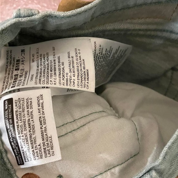 Levi’s 501 Buttonfly Light Blue White Oak Cone Denim Jeans - Picture 5 of 8